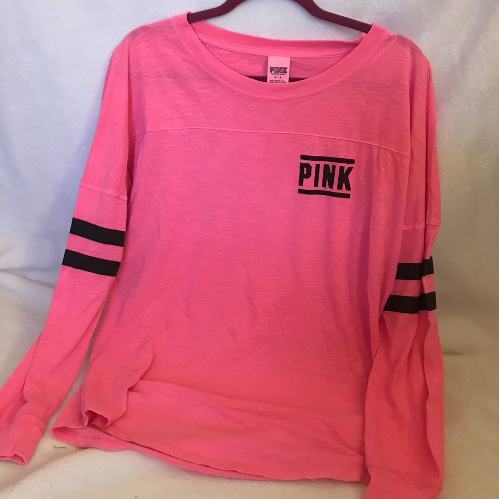 PINK VS long sleeve lounge tee